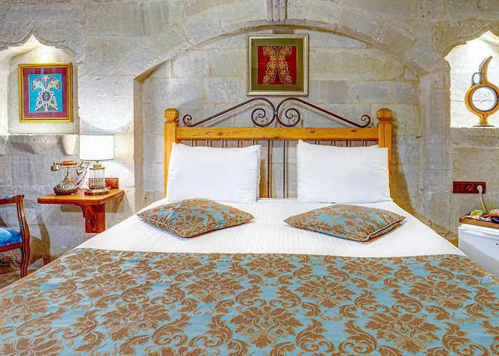 Aren Cave Hotel And Art Gallery