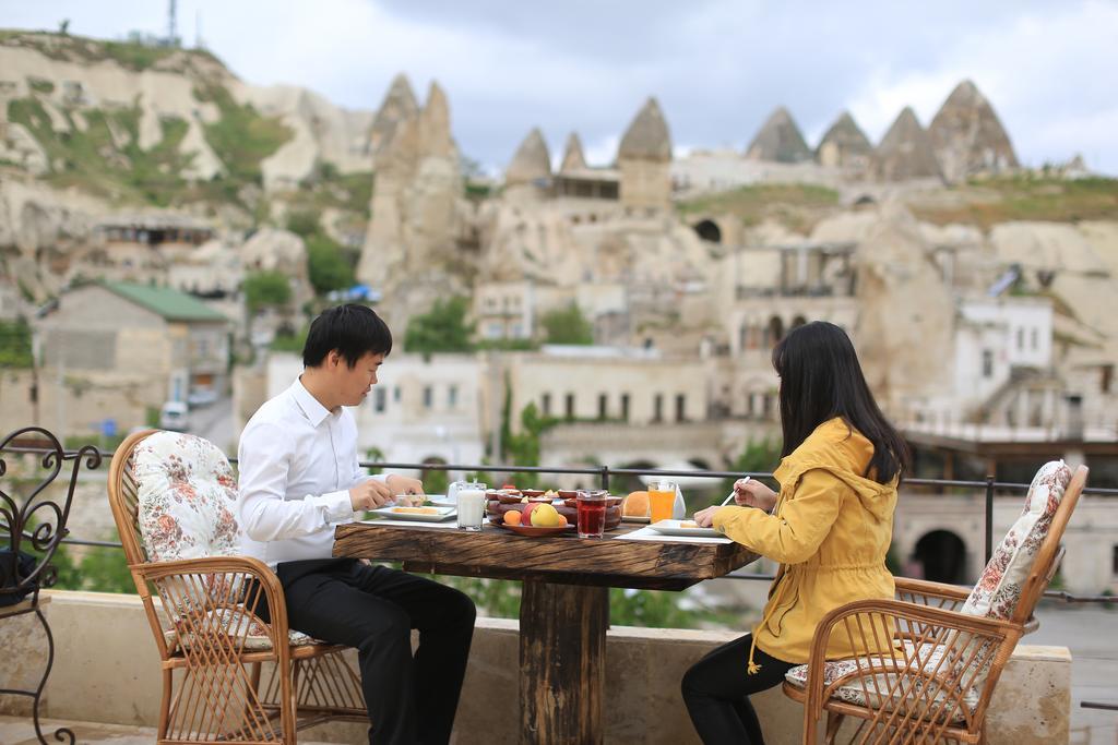 Aren Cave And Art Gallery Hotel